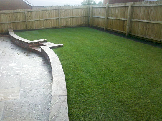 patio and curved wall